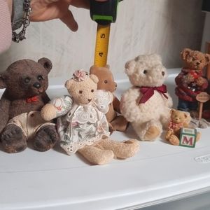 Teddy Bear mini collectibles!